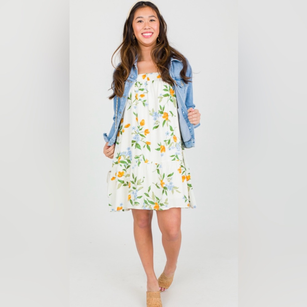 RE BLU mini Dress or skirt size small-medium cream floral lined summer straps